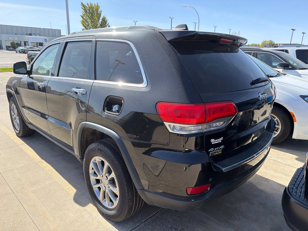 Used 2015 Jeep Grand Cherokee Limited w/ Luxury Group II AWD/4WD image 3