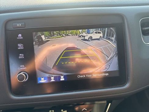 Used 2019 Honda HR-V EX-L image 17