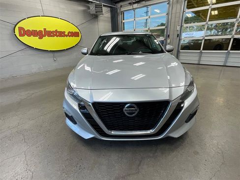 Used 2021 Nissan Altima 2.5 S FWD image 8