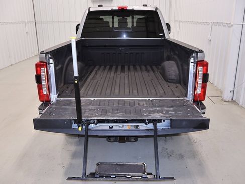 Certified 2024 Ford F350 Lariat w/ Lariat Ultimate Package image 37