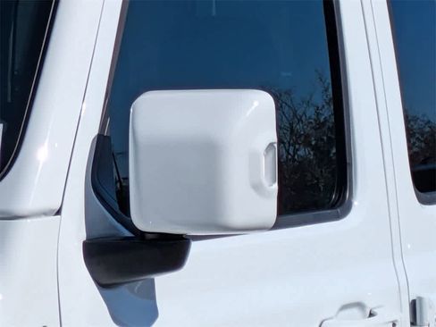 Used 2023 Jeep Gladiator Overland image 11