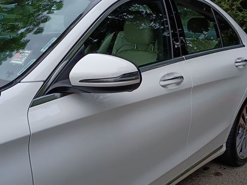 Used 2018 Mercedes-Benz C 300 Sedan image 10