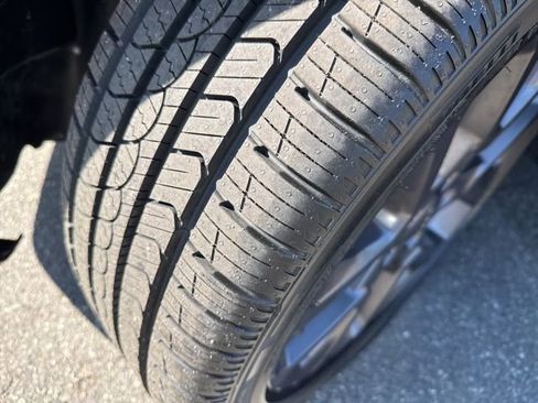 Used 2021 Jeep Compass 80th Special Edition w/ Sun and Sound Group image 7