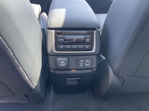 Used 2025 Subaru Ascent Touring image 47