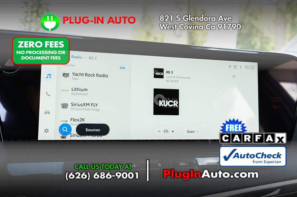 Used 2025 Toyota Mirai XLE RWD image 26