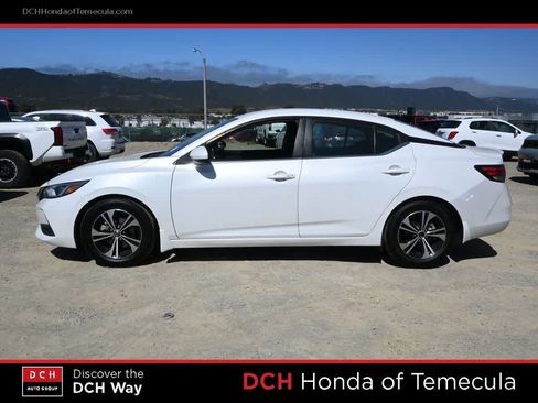 Used 2021 Nissan Sentra SV w/ Trunk Package FWD image 4