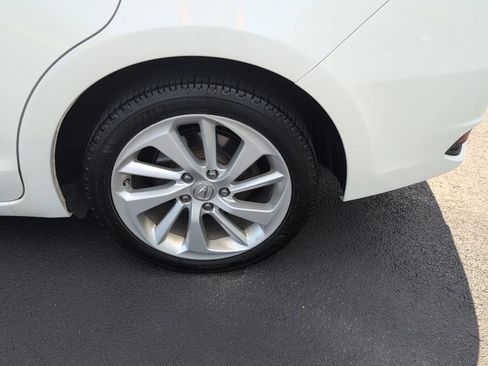 Used 2018 Acura ILX FWD image 46