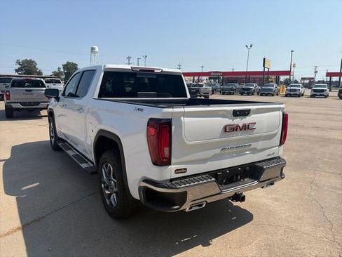 New 2026 GMC Sierra 1500 SLT w/ SLT Premium Plus Package AWD/4WD image 4