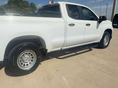 Used 2019 Chevrolet Silverado 1500 W/T w/ WT Convenience Package RWD image 8