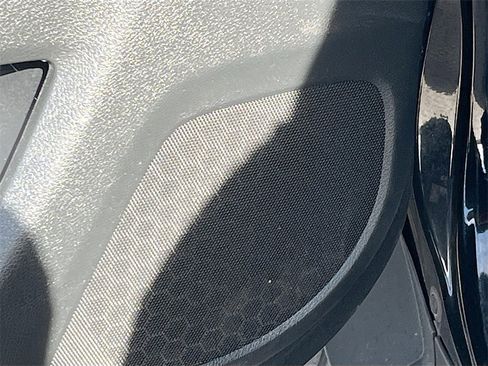 Used 2020 Honda Pilot Touring image 19