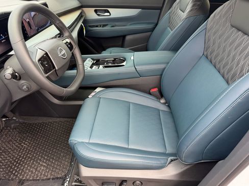 New 2026 Nissan Murano Platinum image 15