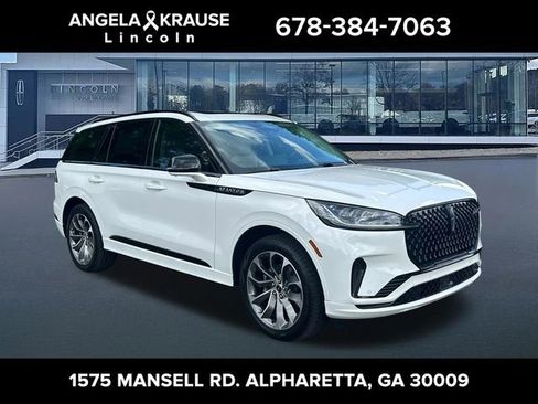 New 2026 Lincoln Aviator AWD w/ Jet Appearance Package image 1