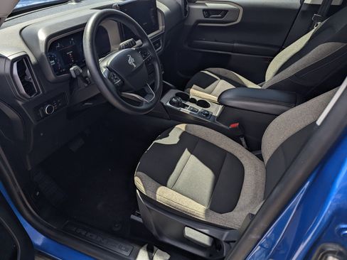 Used 2025 Ford Bronco Sport Big Bend AWD/4WD image 9