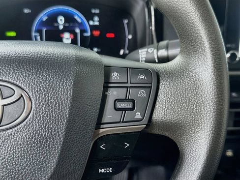 Used 2026 Toyota Camry LE FWD image 25