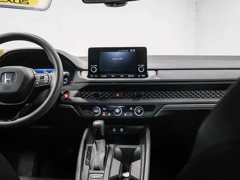 Used 2023 Honda Accord LX image 13