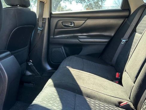 Used 2018 Nissan Altima 2.5 S w/ S Convenience Package FWD image 32