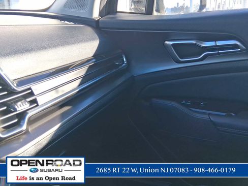 Used 2023 Kia Sportage EX image 23