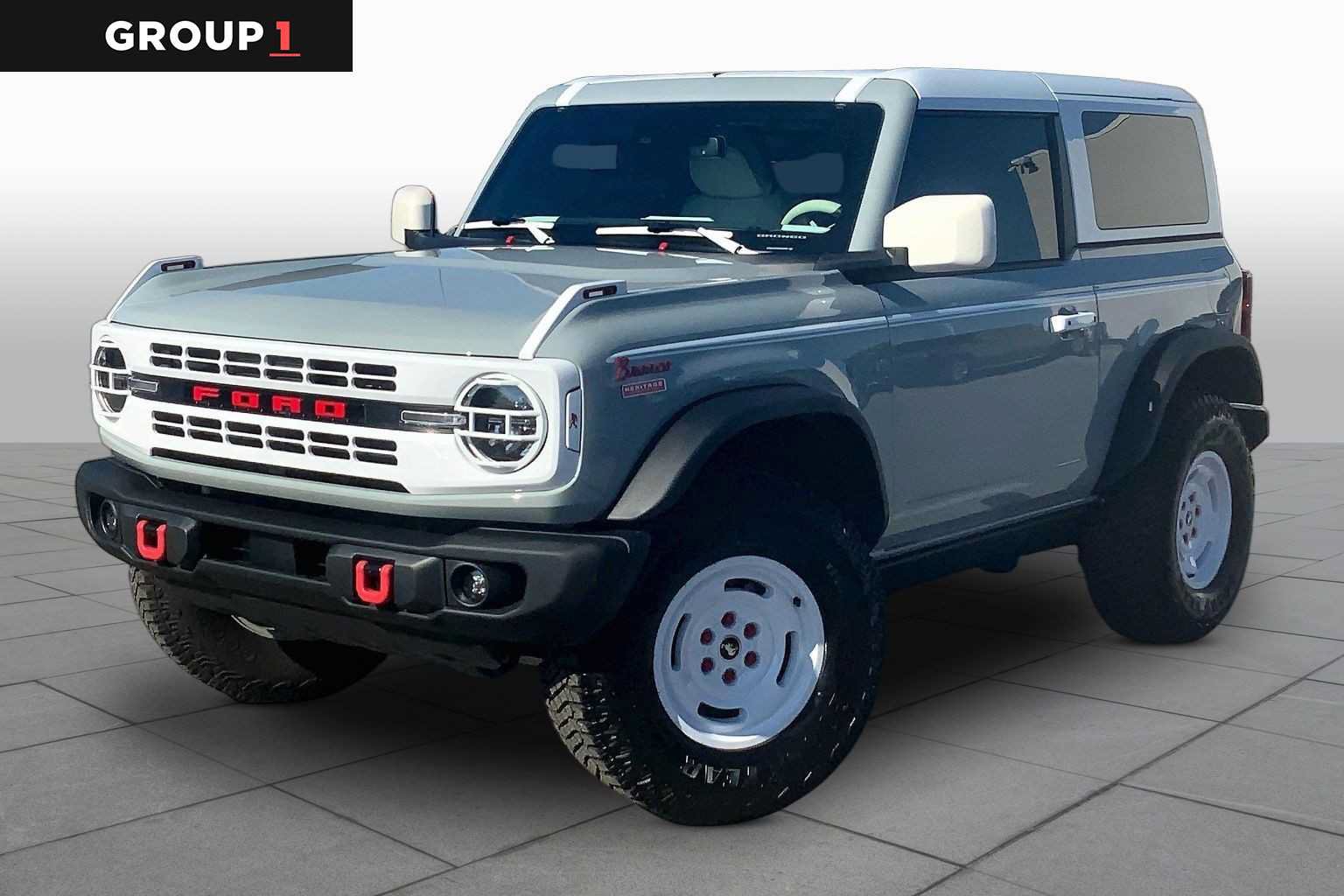 Used 2024 Ford Bronco Heritage Edition AWD/4WD image 1