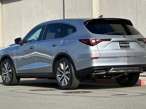 Certified 2026 Acura MDX SH-AWD w/ Technology Package image 7