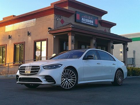 Used 2023 Mercedes-Benz S 580 4MATIC Sedan image 1