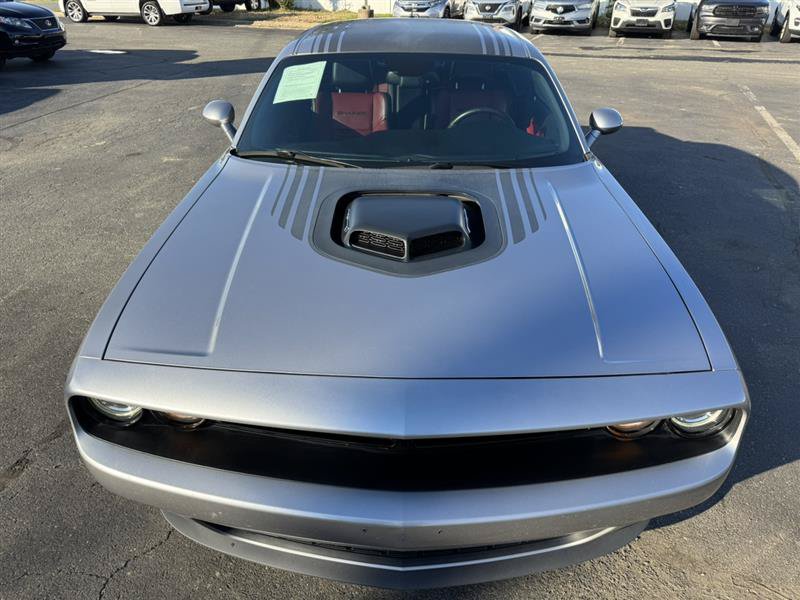 Used 2016 Dodge Challenger R/T Plus RWD image 10