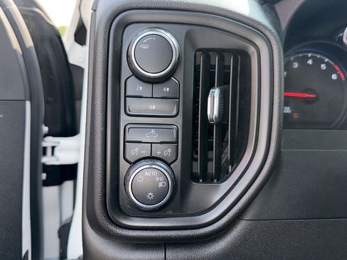 Used 2024 Chevrolet Silverado 2500 W/T w/ WT Convenience Package AWD/4WD image 13