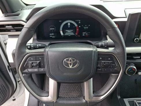 Used 2024 Toyota Tacoma TRD Off-Road AWD/4WD image 19