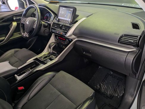 Used 2025 Mitsubishi Eclipse Cross AWD image 29