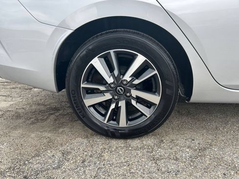 Used 2025 Nissan Versa SV FWD image 24