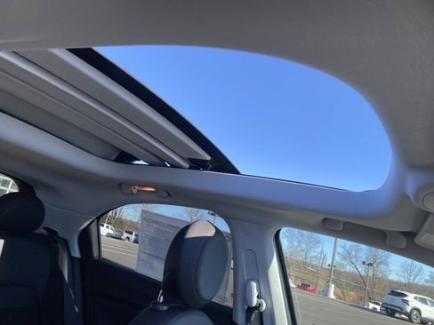 New 2023 FIAT 500X Pop w/ Comfort Group image 31