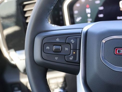 New 2026 GMC Sierra 3500 SLT image 25