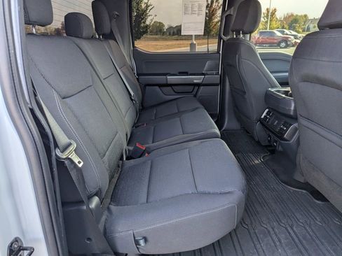 Used 2022 Ford F150 XLT w/ Equipment Group 302A High image 11