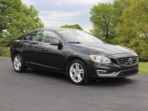Used 2014 Volvo S60 T5 AWD/4WD image 1