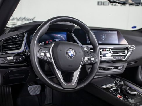 Used 2021 BMW Z4 sDrive30i w/ Premium Package image 25