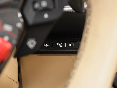 Certified 2021 Ferrari 812 GTS RWD image 57