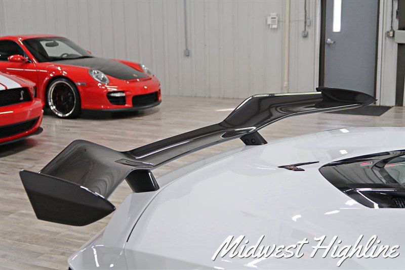 Used 2024 Chevrolet Corvette Z06 w/ Z07 Performance Package RWD image 22