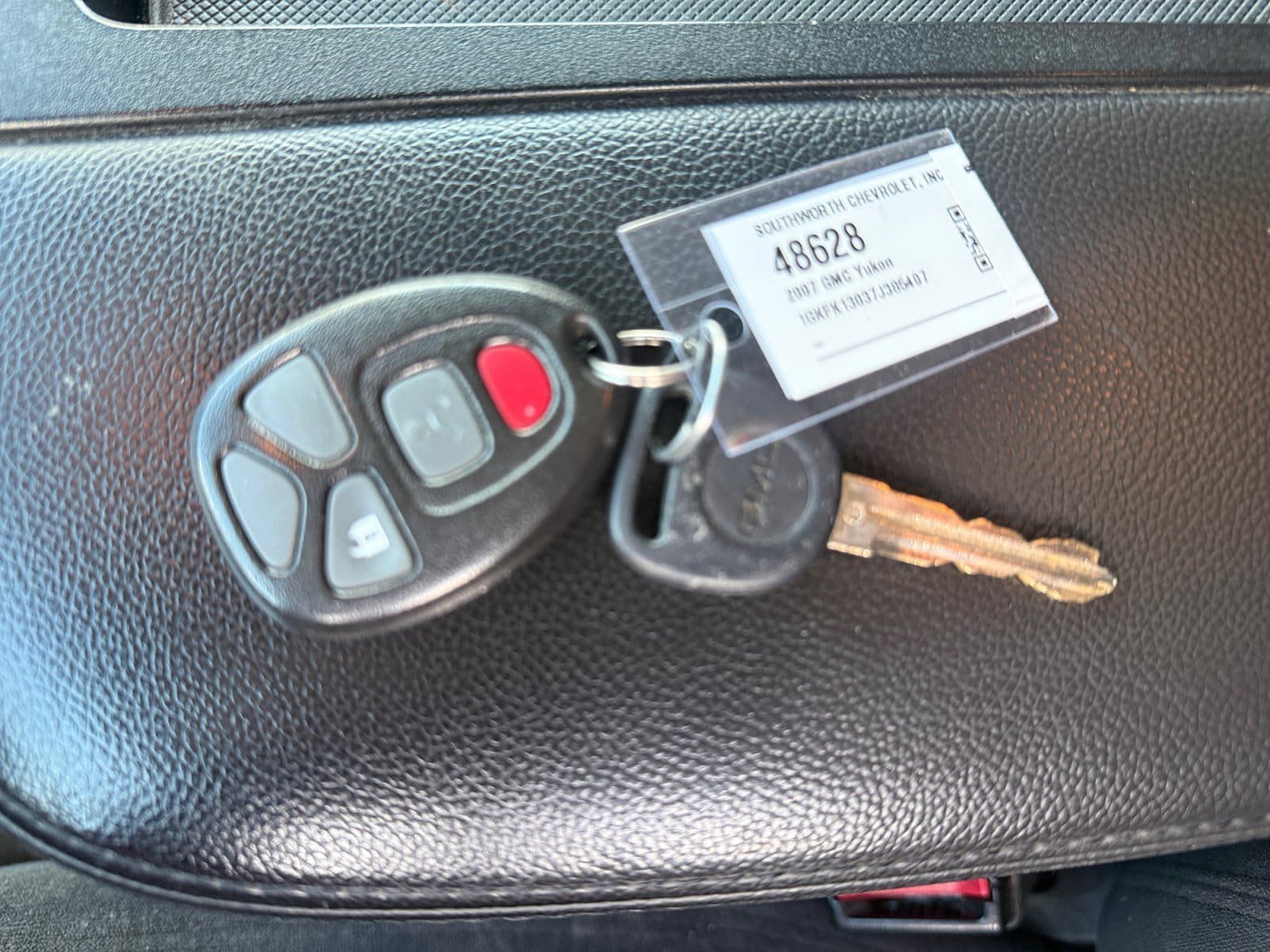 Used 2007 GMC Yukon SLE AWD/4WD image 24