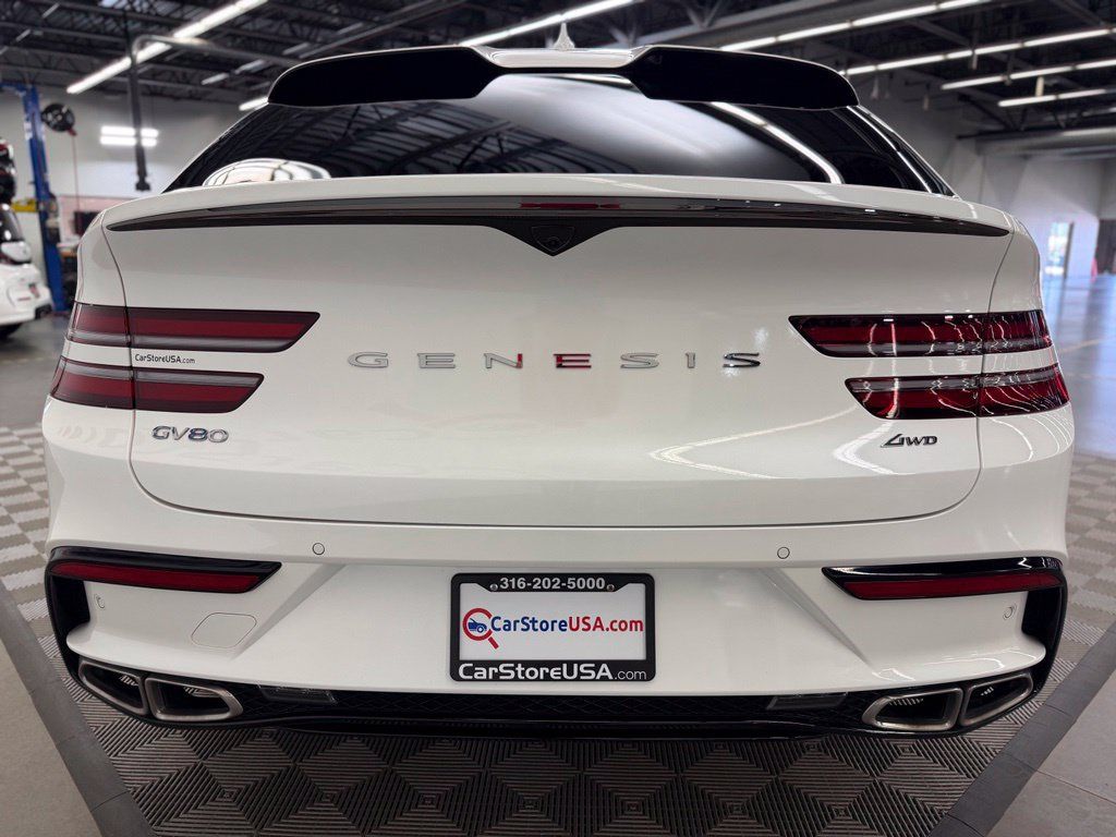 Used 2025 Genesis GV80 3.5T e-SC AWD/4WD image 6