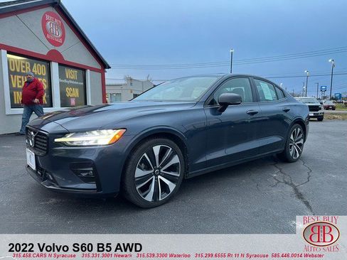 Used 2022 Volvo S60 B5 Momentum w/ Premium Package image 6