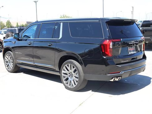 New 2026 GMC Yukon XL Denali Ultimate AWD/4WD image 4