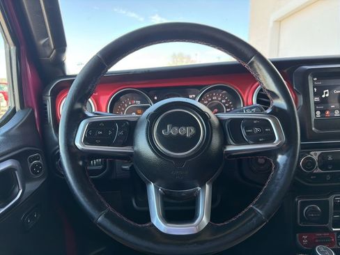 Used 2021 Jeep Wrangler Unlimited Rubicon image 10