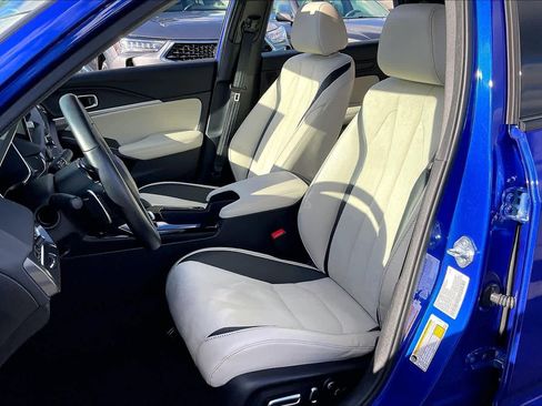 Used 2025 Acura Integra A-Spec image 27