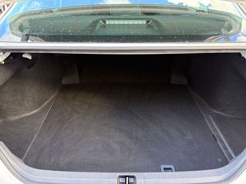 Used 2025 Toyota Camry LE image 30