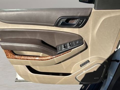 Used 2019 Chevrolet Tahoe Premier image 15