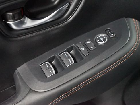 Used 2025 Honda HR-V Sport image 29