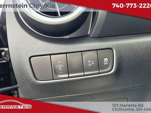 Used 2023 Hyundai Kona SEL w/ Cargo Package AWD/4WD image 17