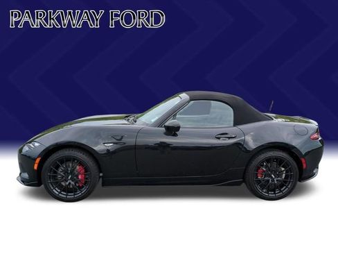 Used 2024 MAZDA MX-5 Miata Club w/ Brembo/BBS Recaro Package RWD image 2