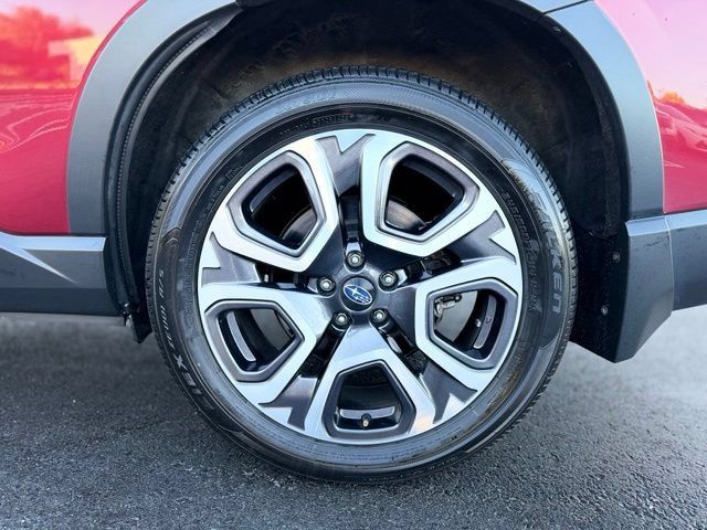 Used 2024 Subaru Ascent Limited w/ Technology Package AWD/4WD image 32