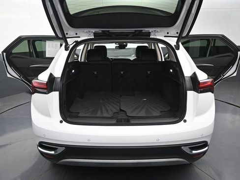 Used 2022 Buick Envision Preferred FWD image 11