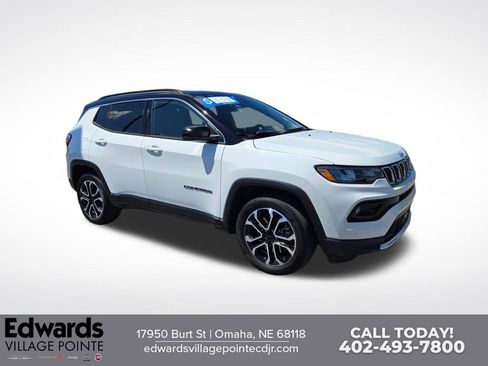 Used 2024 Jeep Compass Limited AWD/4WD image 1